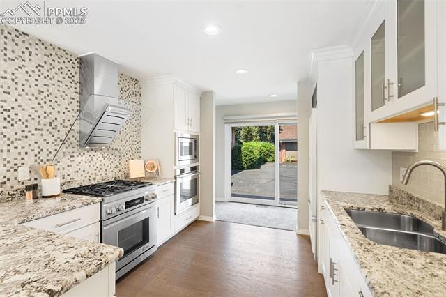 2720 Fox Grove Court