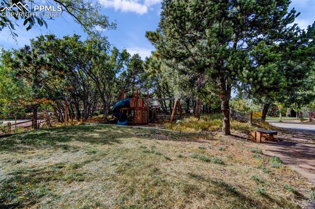 315 Sunbird Cliffs Lane