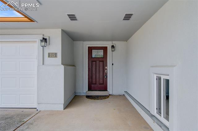 315 Sunbird Cliffs Lane