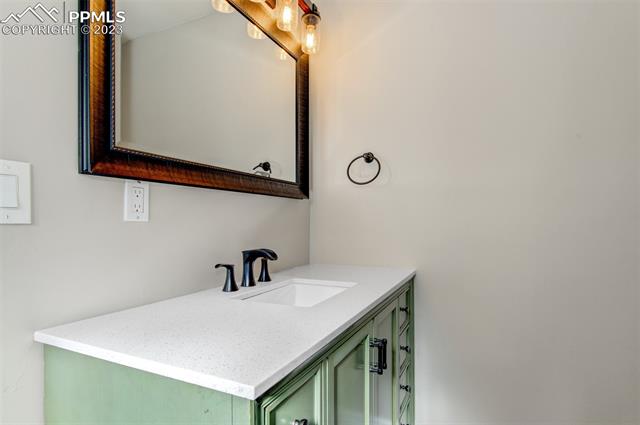 315 Sunbird Cliffs Lane