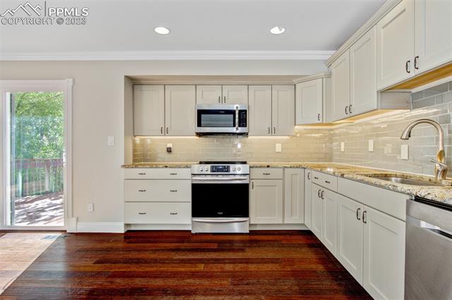 315 Sunbird Cliffs Lane