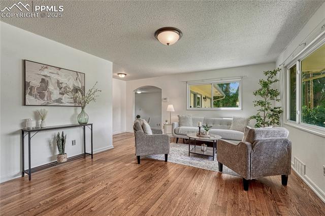 907 Fourth Street