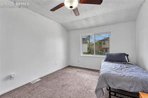 2025 Grosbear Lane