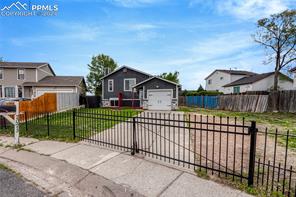 2025 Grosbear Lane