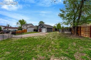 2025 Grosbear Lane