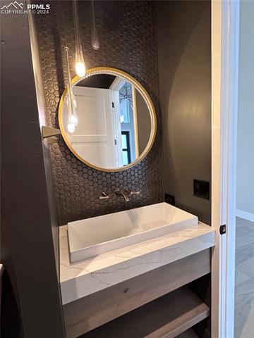 6755 Old Stagecoach Road