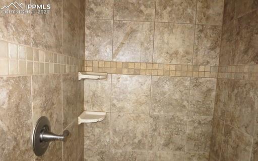 10914 Glen Canyon Drive