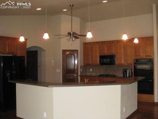 10914 Glen Canyon Drive