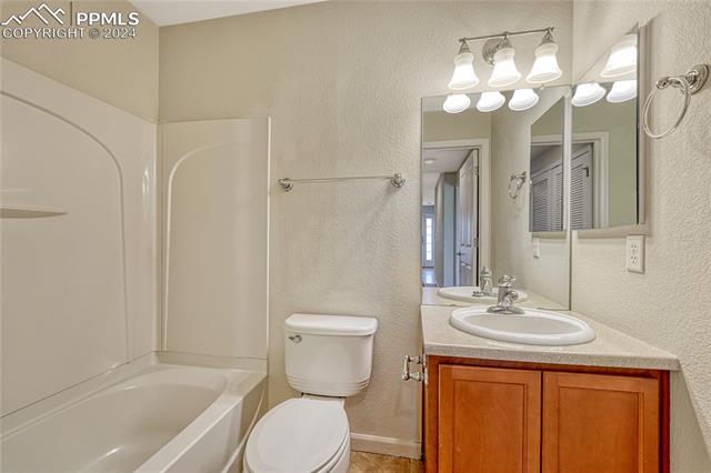 1187 Yellow Dogwood Heights