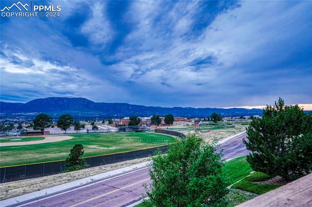 1187 Yellow Dogwood Heights