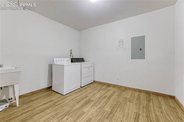 1441 High Chateau Road