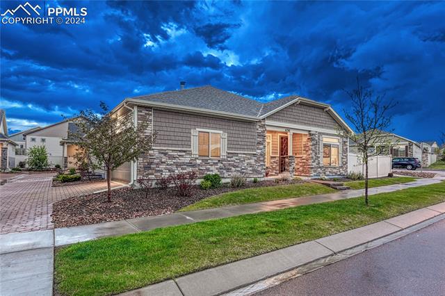 6790 Golden Briar Lane