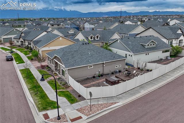 6790 Golden Briar Lane