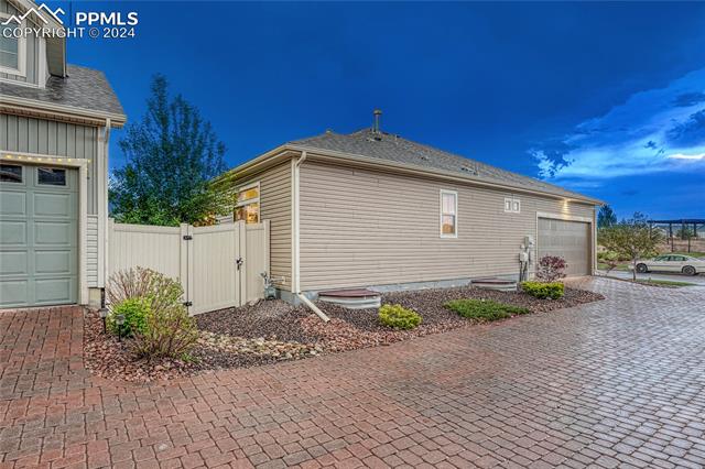 6790 Golden Briar Lane