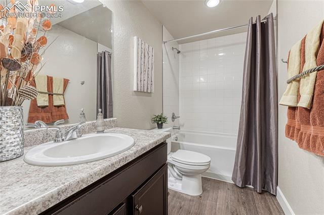 6790 Golden Briar Lane