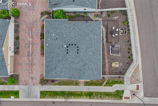 6790 Golden Briar Lane