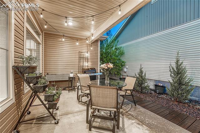 6790 Golden Briar Lane