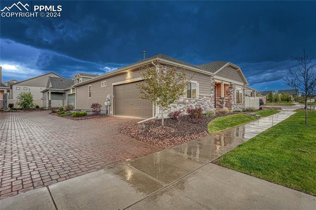 6790 Golden Briar Lane