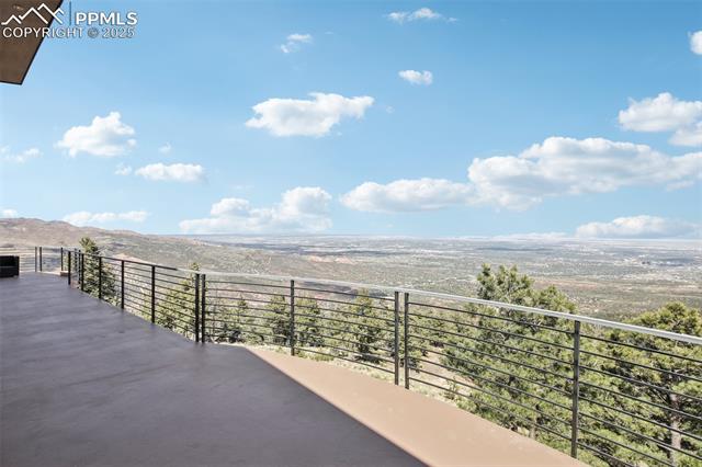 784 Grand Horizon View