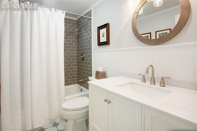 46 Via Maria Theresia