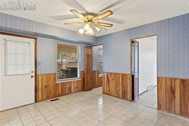 3014 W Springlake Circle