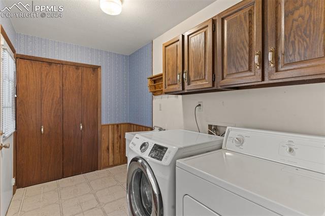 3014 W Springlake Circle