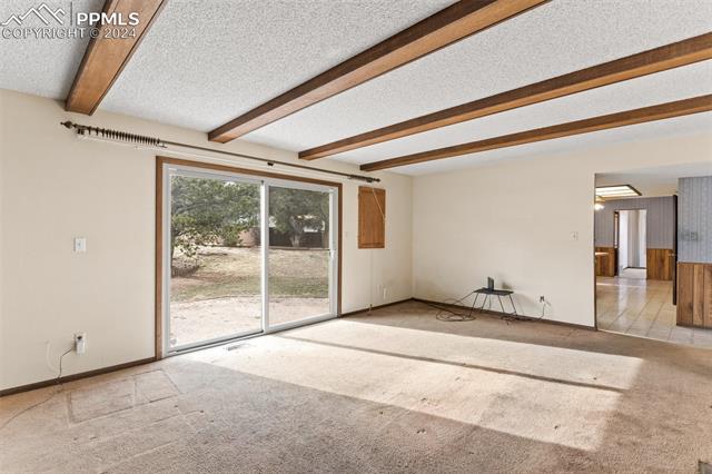 3014 W Springlake Circle