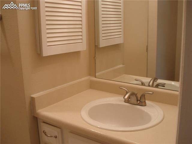 32 E Old Broadmoor Road