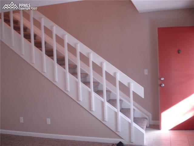 32 E Old Broadmoor Road