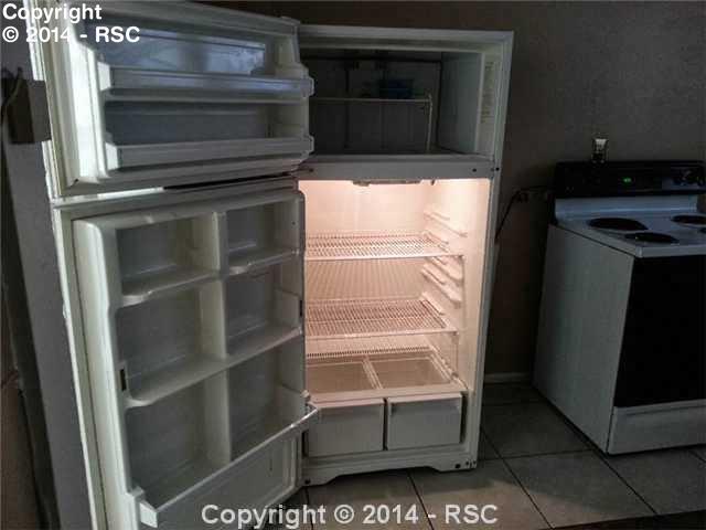 2732 E Monument Street