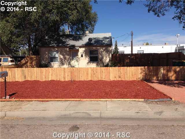 2732 E Monument Street