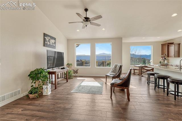 10868 Rolling Cloud Drive