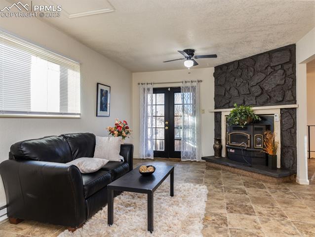 1016 Bluestem Boulevard