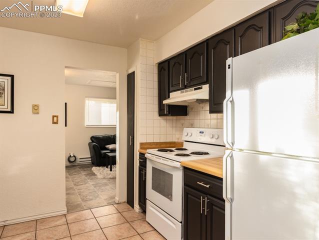 1016 Bluestem Boulevard