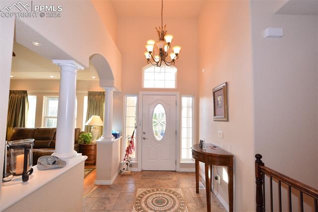 1502 W Caballo Drive