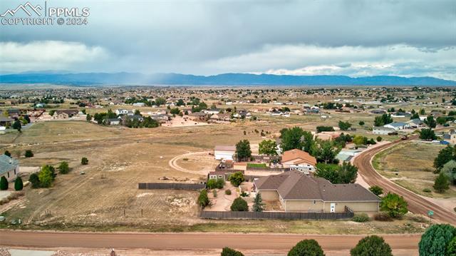 1502 W Caballo Drive