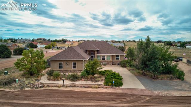 1502 W Caballo Drive