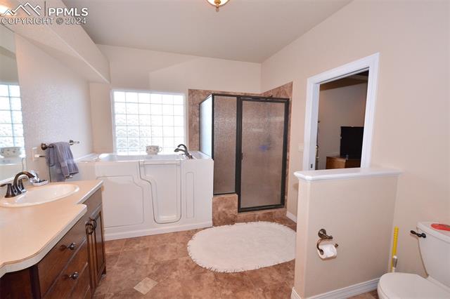 1502 W Caballo Drive