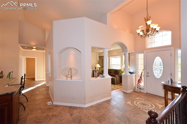 1502 W Caballo Drive