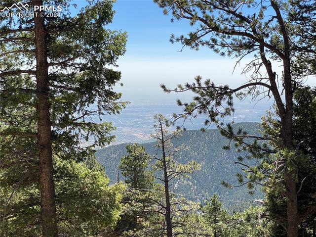 6910 Eagle Mountain Road