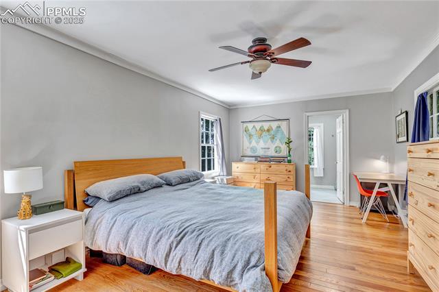 10 W Oak Avenue