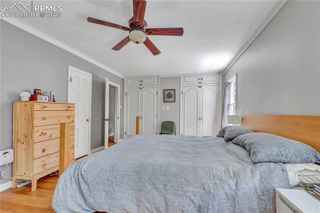 10 W Oak Avenue