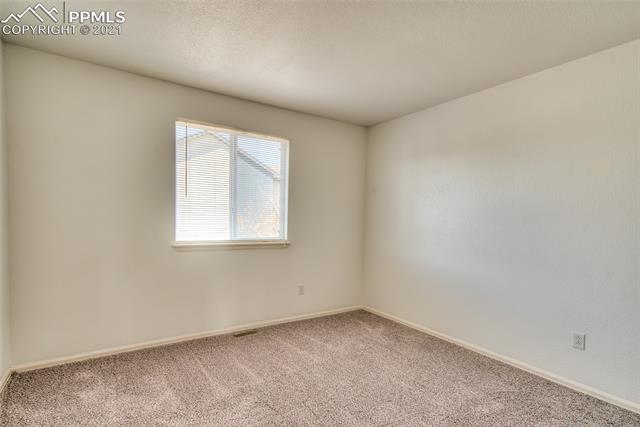 8273 Kettle Drum Street