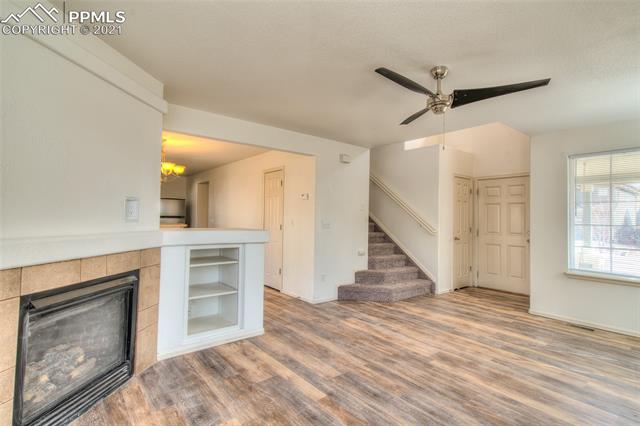 8273 Kettle Drum Street