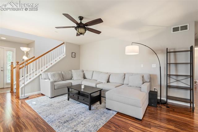 7452 Falconer View