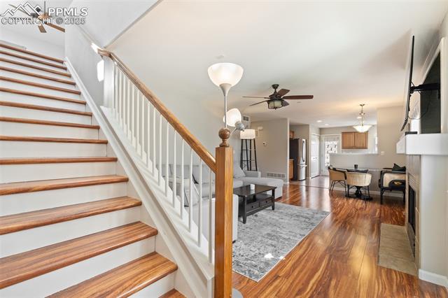 7452 Falconer View