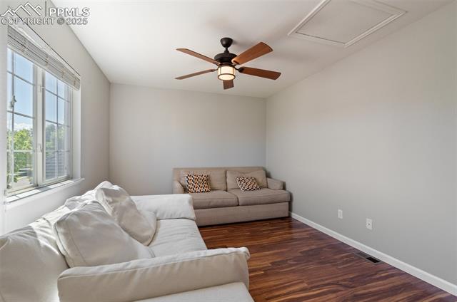 7452 Falconer View