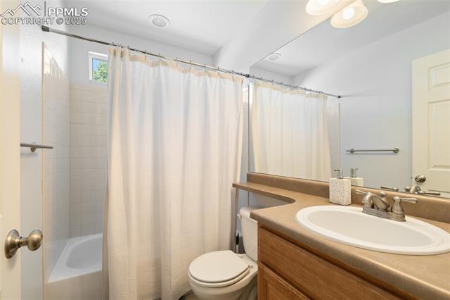 7452 Falconer View