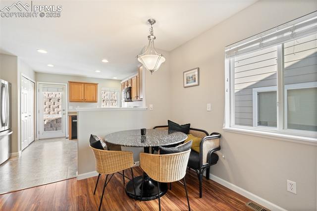 7452 Falconer View