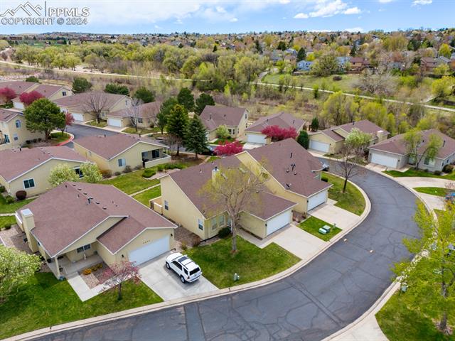 3240 Chestnut Glen Lane